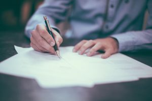 Secteur sanitaire et social - contrats de travail et bulletins de salaires